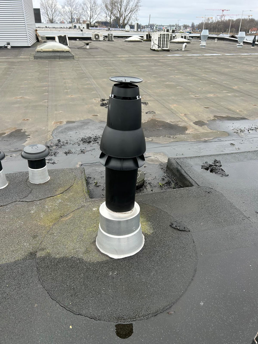 dakdoorvoer rookgasafvoer tijdens cv-ketel inspectie